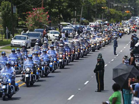 W officers